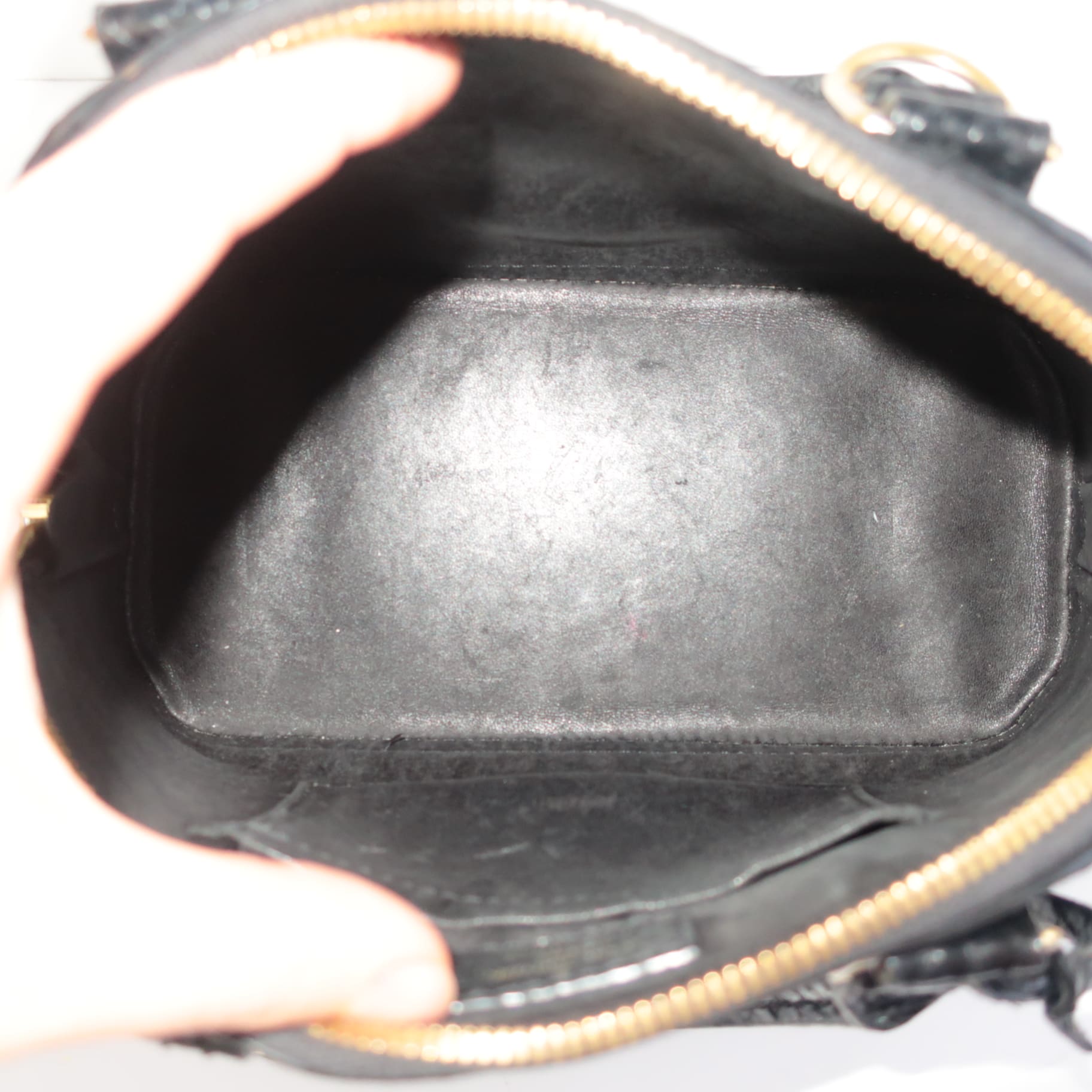 Louis Vuitton Black Python Alma BB Crossbody Bag (621) - Reetzy