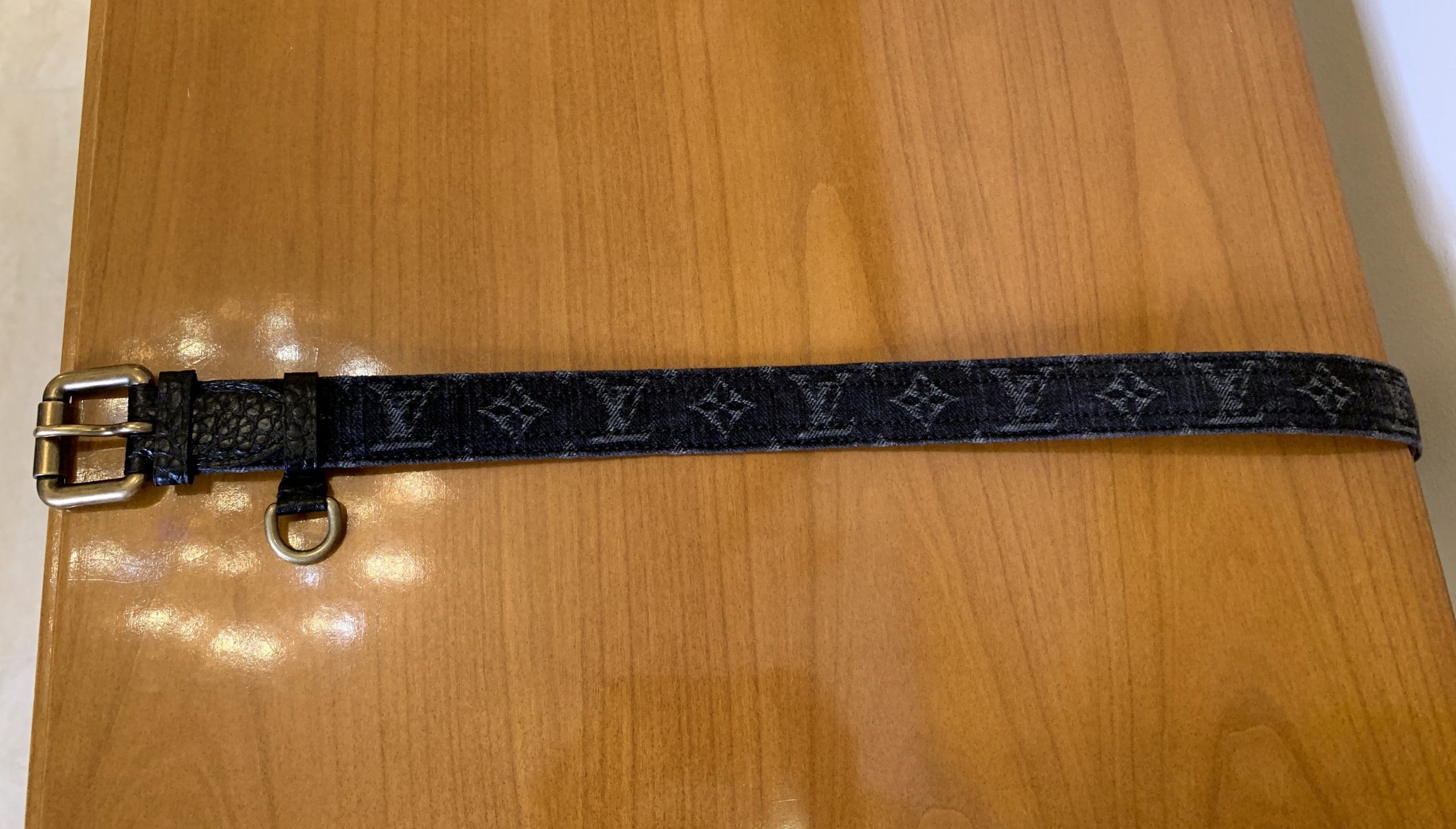 Louis Vuitton monogram denim belt, used - Reetzy