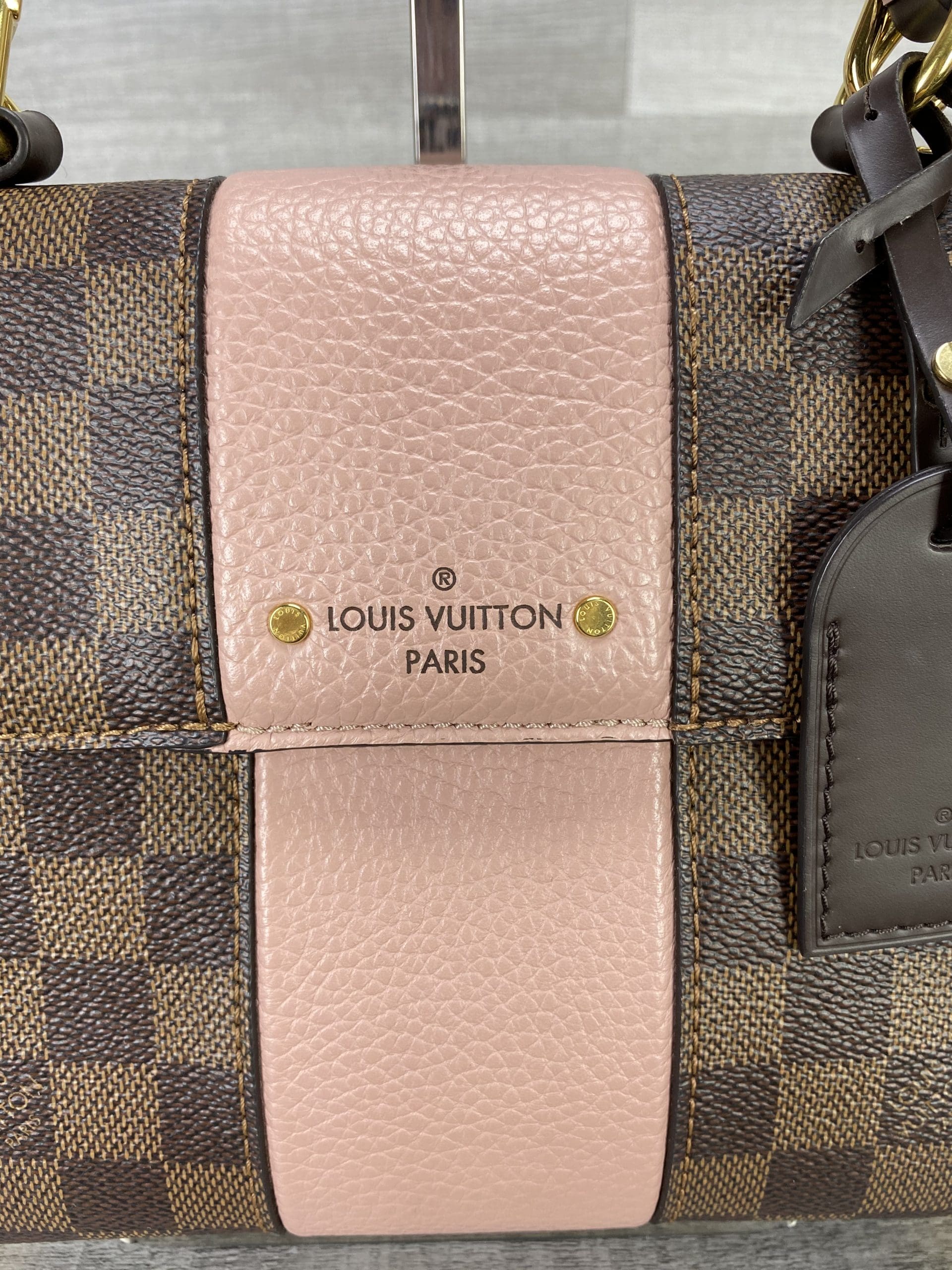 Louis Vuitton Bond Street BB Damier Ebene / Magnolia - DOL2191