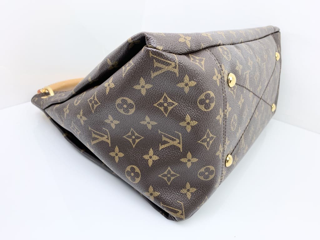 ❌❌SOLD❌❌Louis Vuitton Artsy bag