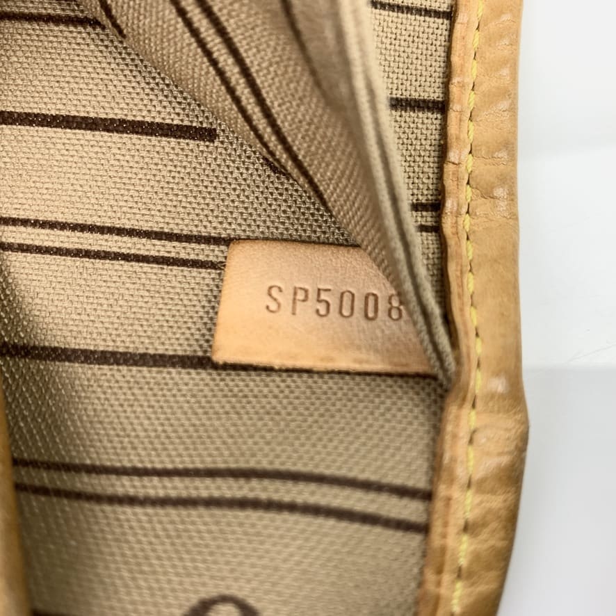 Louis Vuitton Neverfull GM Monogram Beige Shoulder Tote (SP5008