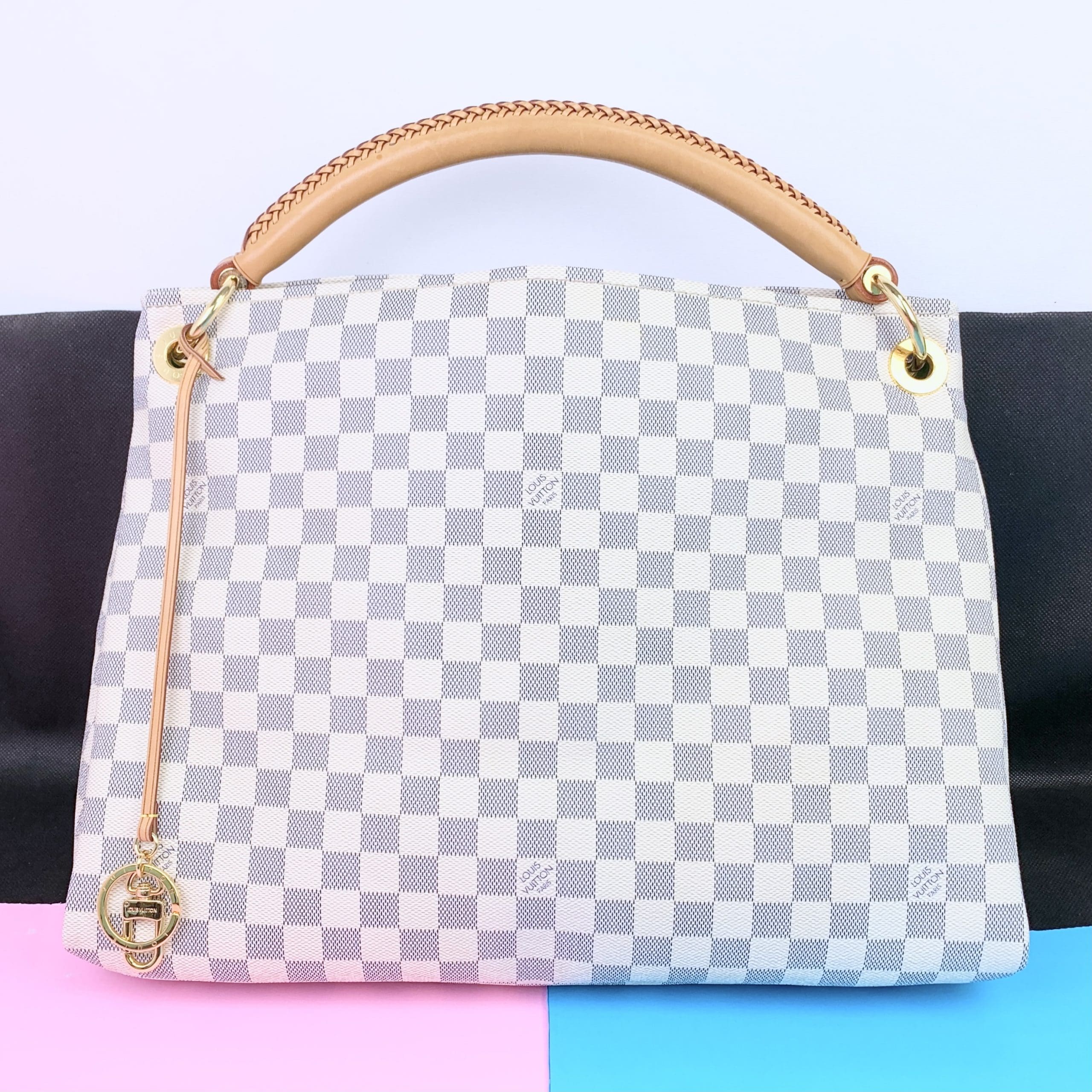 Louis Vuitton Artsy Gm Damier Azur. Fantastic Condition! Rare  Discontinued!!!! Comes With Dustbag. Date Code Sd3131 H…