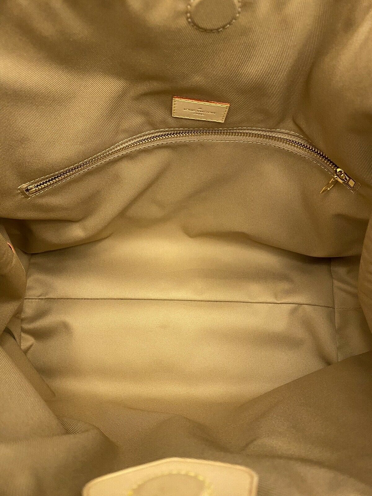 Louis Vuitton Graceful MM Monogram Beige Shoulder Hobo (SD4167) – AE Deluxe  LLC®