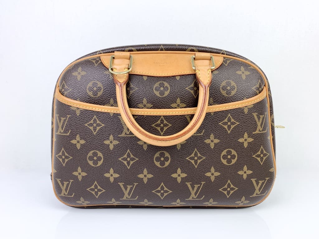 WHAT'S IN MY BAG 2021  LOUIS VUITTON MONOGRAM TROUVILLE..*REDO
