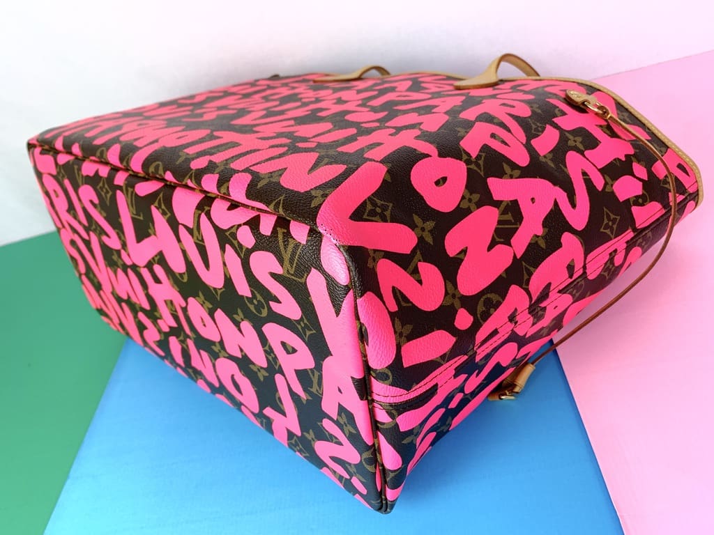 Limited Edition Neverfull GM in Graffiti Fuschia / Hot Pink (SP0049) -  Reetzy