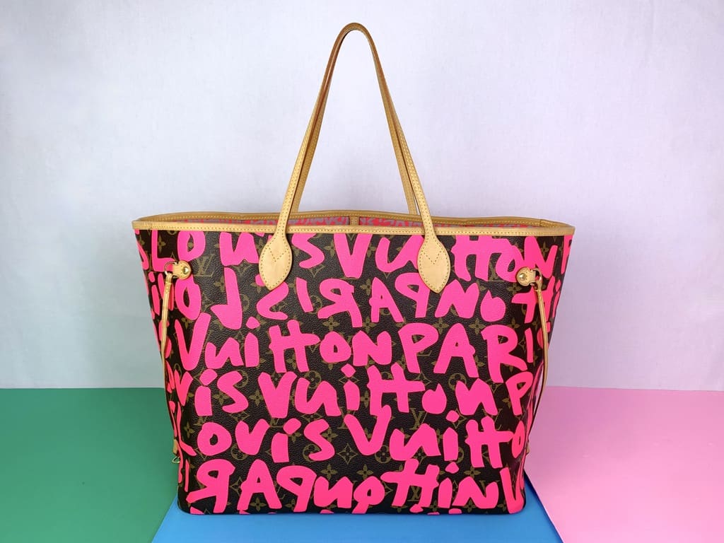 Louis Vuitton Neverfull Graffiti Pink