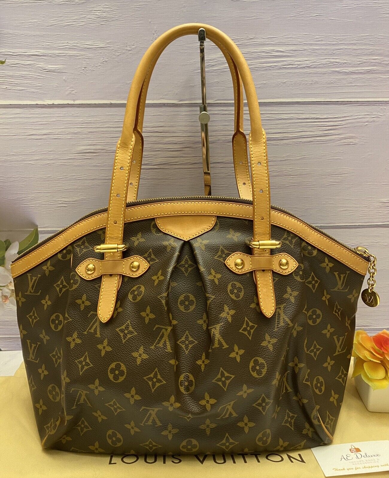 Louis Vuitton Tivoli GM Monogram Handbag 