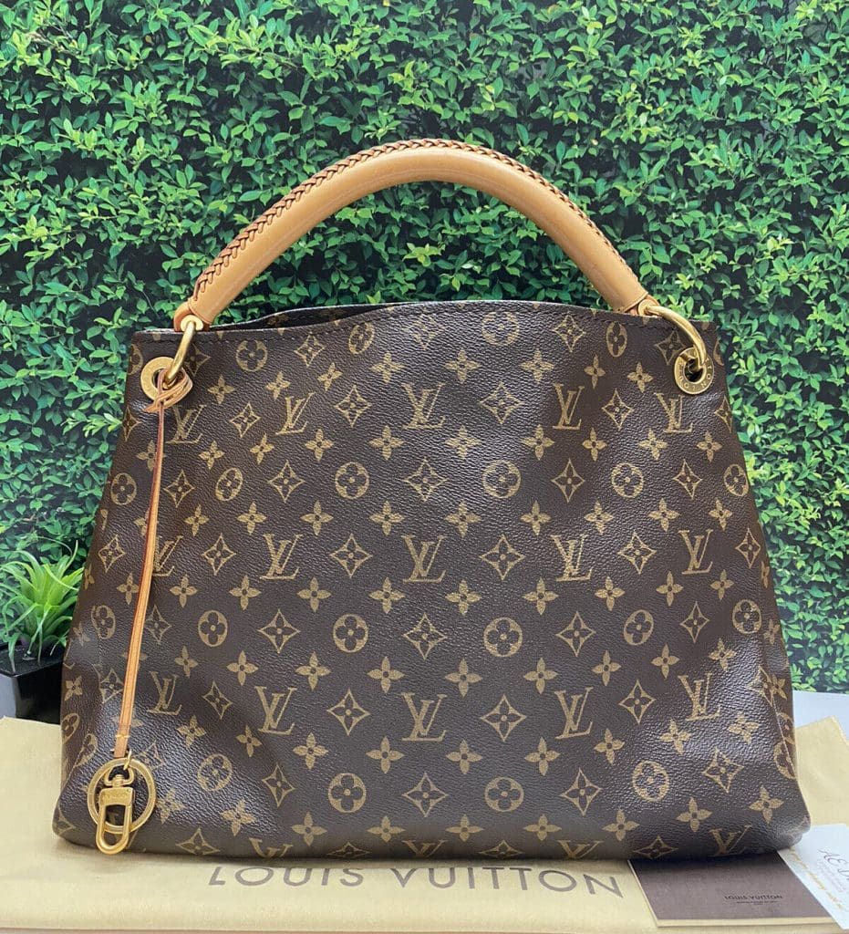 Authentic Louis Vuitton Artsy MM Monogram Canvas Leather Tote Shoulder Bag  CA314