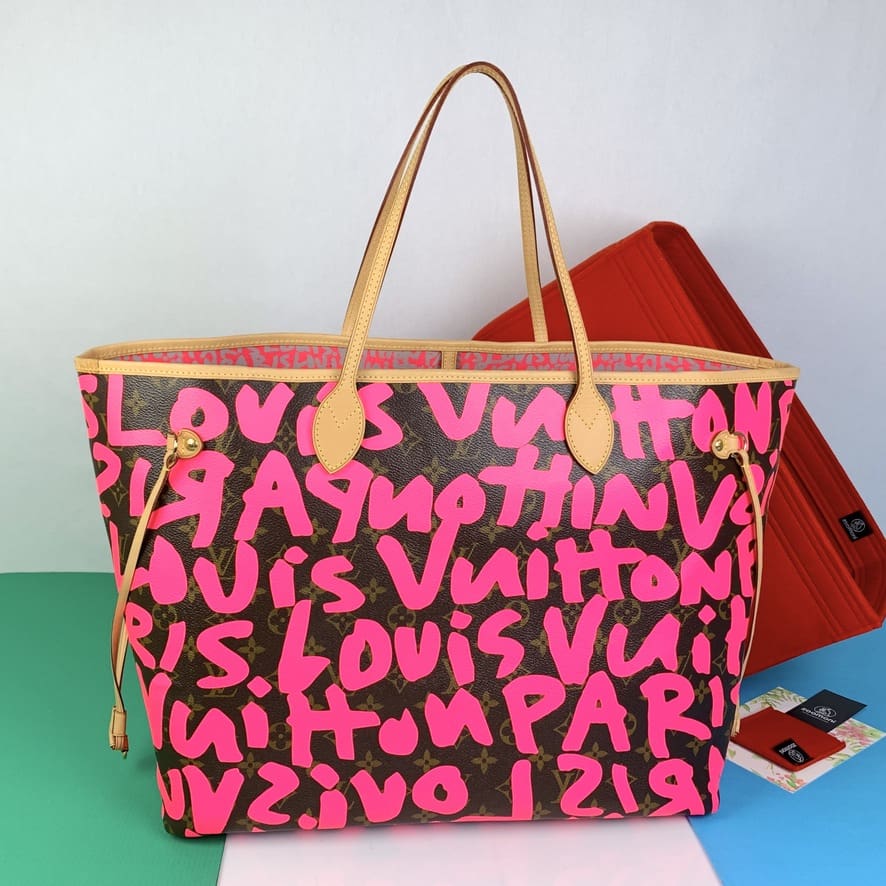 Louis Vuitton, Louis Vuitton Limited Edition Pink Monogram Graffiti Canvas Neverfull  GM Bag (2009)
