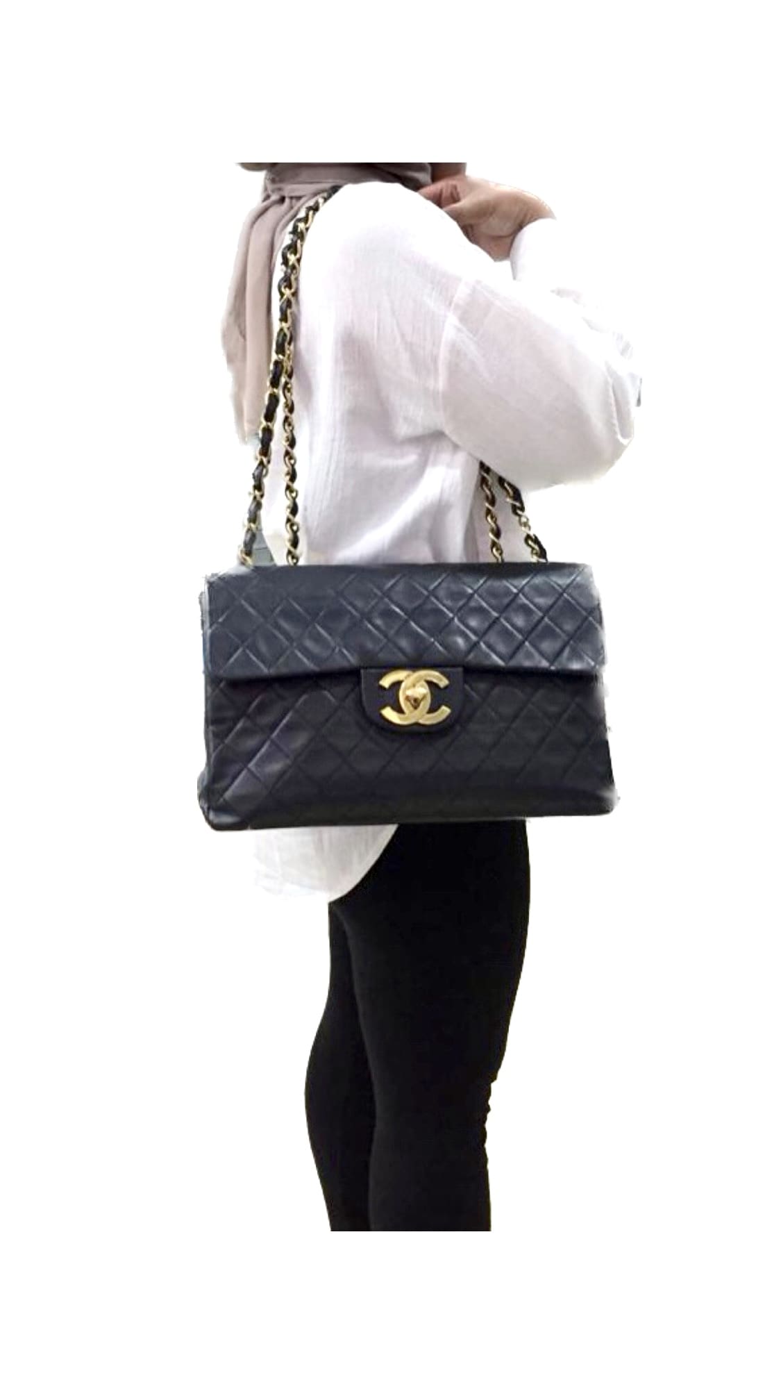 Chanel vintage jumbo large CC single flap black lambskin 24K GHW authentic  preowned - Reetzy