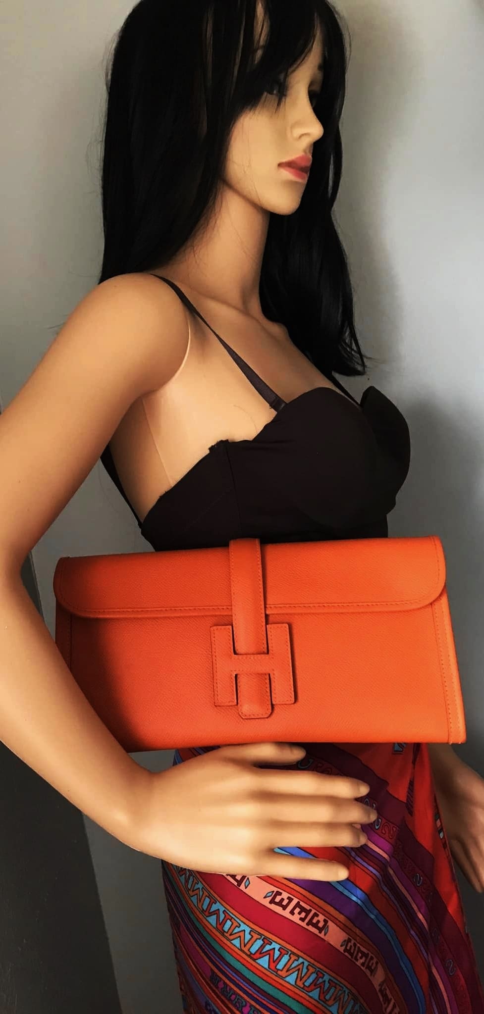 Jige PM Epsom Clutch – Keeks Designer Handbags