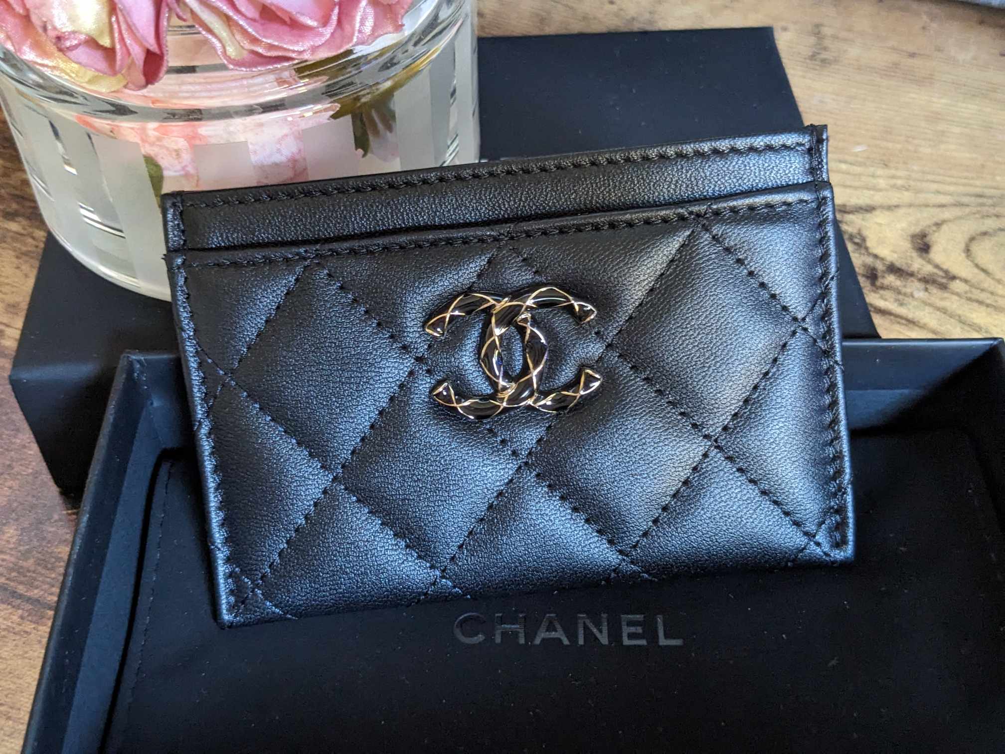 On hold ‼️Chanel 22A Dark Grey /Etain Classic Small Flap, Luxury, Bags &  Wallets on Carousell